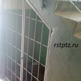 Решётчатая дверь