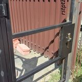 Калитка с замком.