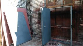 Дверь металлическая, сталь 2 мм
