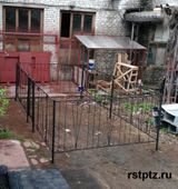 Оградка металлическая, чёрный матовый цвет, 1300 мм высота, 1300 м п