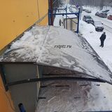 Козырёк над входом от компании Ремстройторг, г. Петрозаводск.