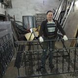 Перила с козырьком на входную группу