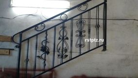Перила на лестницу