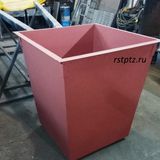 Мусорный контейнер. Контейнер под мусор.  Петрозаводск. Карелия.